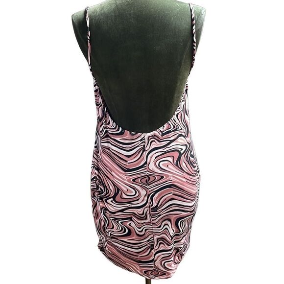 WEAREVER Womens Spaghetti Strap BodyCon Mini Dress Swirl Design Size XL - Picture 4 of 7
